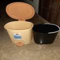 Dustbin Trash Bin Pedal Bin medium – 14 liter – Fancy Bin. 
