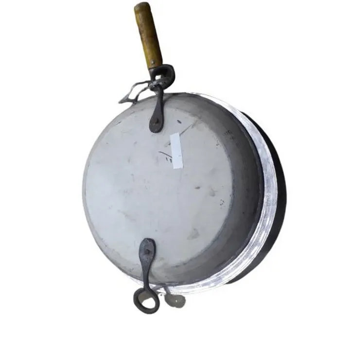 Tandoori%20Tawa%20tawa%20Roti%20Maker%20Iron%20With%20Wooden%20For%20Tandoori%20Roti%20Tandoori%20Tawa%20-%20Image%203