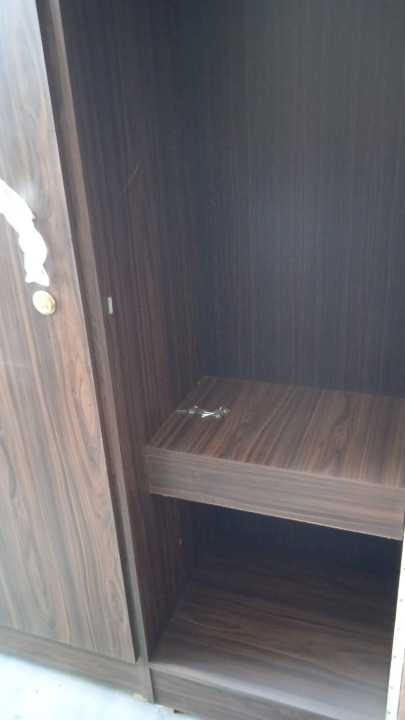 4%20PCS%20Wooden%20Furniture%20Room%20Set%20For%20Good%20Quality%20-%20Image%205