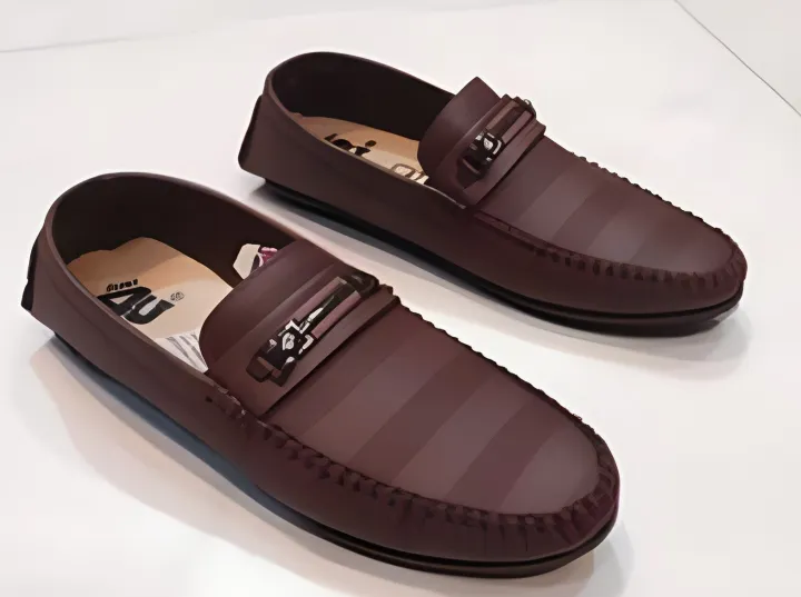 Fashion%20Men%20Shoes%20very%20comfortable%20and%20Slip-Ons%20&%20Black/Brown%20Loafers%20shoes%20for%20men%20-%20Image%203