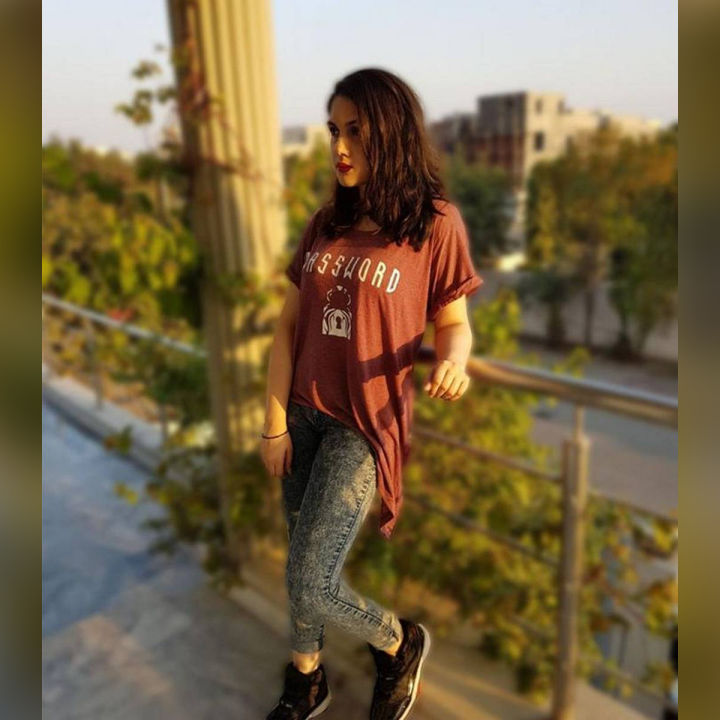 Maroon Password Logo Top - Mr010