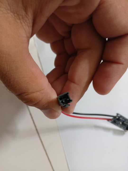 USB%20Charger%20for%203.6v%203.7v%20Battery%20Pack%20with%20SM%20Plug%20NiCD%20NiMH%20Li%20Ion%20cell%20-%20Image%206