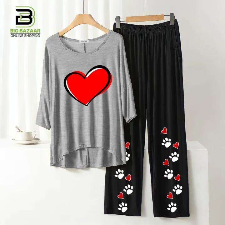 "Stay%20Chic%20and%20Comfortable:%20Summer%20Style%20Printed%20Lounge%20Wear%20with%20Stylish%20Back%20Long%20T-shirt%20and%20Black%20Flapper%20Trouser%20in%20Soft%20Jersey%20Fabric!"%20-%20Image%203