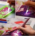 Stone Picker Tools  LED Flash light Dotting Tool Plate with Glue Cube for Epoxy Resin Diamonds Rhinestone Picker for Art Craft Nail Art jewelry. 