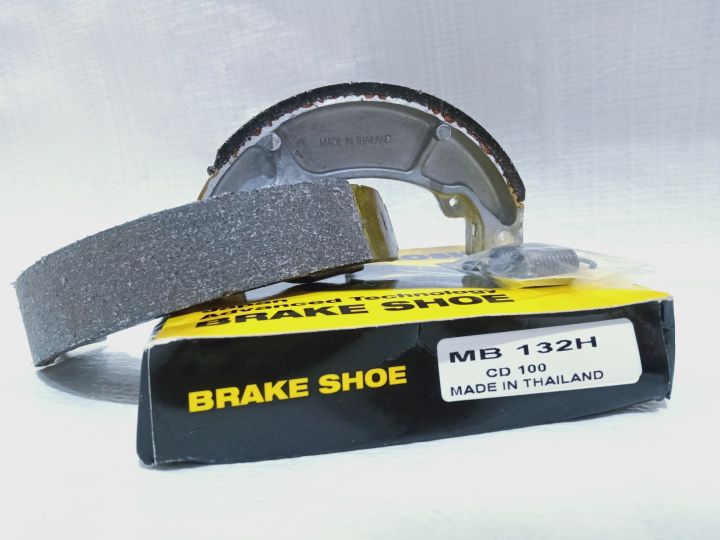 BRAKE%20SHOE%20MITSUBOSHI%20MB132%20FOR%20DELUXE%20,%20PRIDOR%20&%20HONDA%20CG125%20FOR%20FRONT%20WHEEL%20(2006-TILL%20NOW)%20-%20Image%206