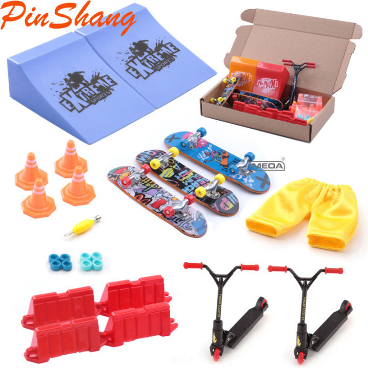 PinShang%20Children%20Finger%20Toys%20Finger%20Skateboard%20Scooter%20Ramp%20Accessories%20Set%20With%20Causal%20Pants%20For%20Kids%20Gifts%20-%20Image%206