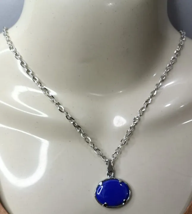 Silver%20Stainless%20Chain%20with%20Stone%20Locket%20Necklace%20Pendants%20for%20Girls%20Women%20Boys%20Men%20-%20Image%205