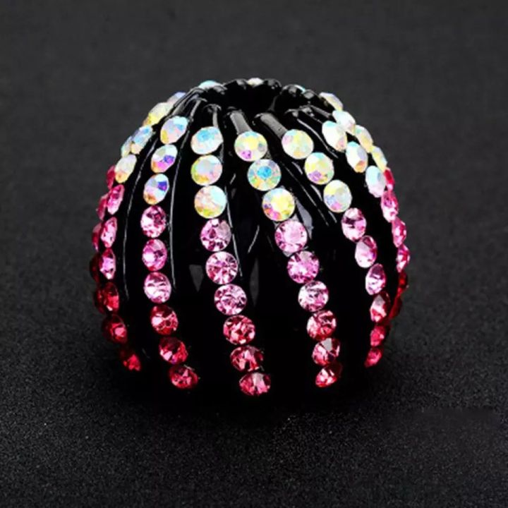 Birds%20Nest%20Hair%20Clip,%20Attractive%20Hair%20Bun%20Maker,%20Expandable%20Hair%20claws,%20Stylish%20Hair%20Catcher%20for%20Women%20-%20Image%203