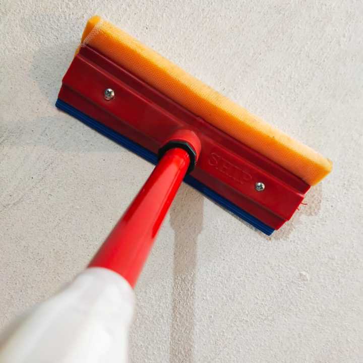 Solar%20Panels%20Cleaning%20Brush%20Extendable%20Long%20Rod%20With%20Wipe%20and%20Sponge%20For%20Solar%20&%20Window%20Cleaning%20-%20Image%203