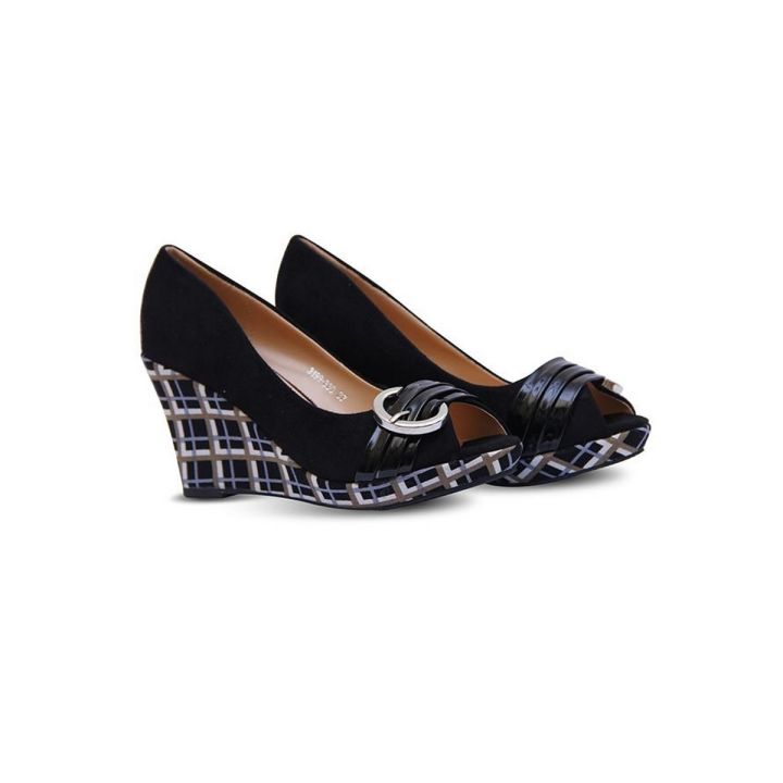 Ladies Sandals – 005
