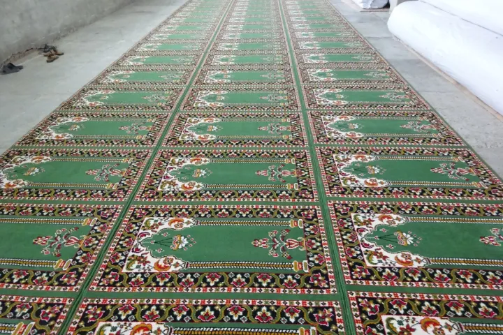 High%20Quality%20Soft%20Natural%20Woolen%20Prayer%20Rug/Mat%20%7C%20Jae%20Namaz%20-%20Image%204