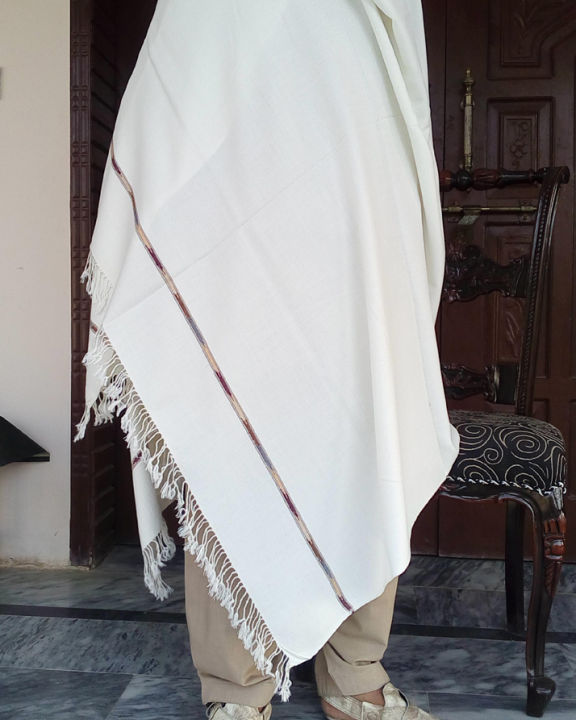 Swat%20Shawl%20For%20Men%20Woolen%20Shawl%20for%20winters%20-%20Off-White%20-%20Image%204