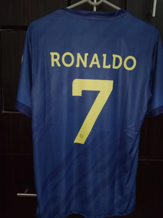 Ronaldo%20kit%20-%20Al%20Nassr%20Away%20Kit%20-%20Football%20Shirt%20-%20Cristiano%20Ronaldo%20Shirt%20-%20Image%205