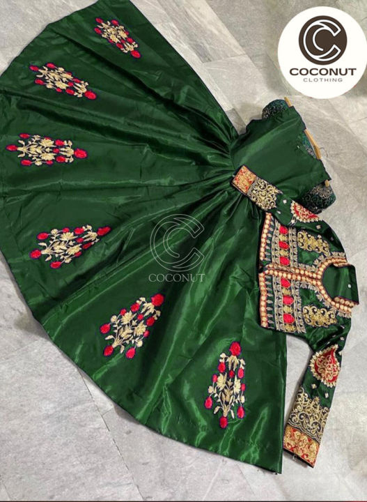 Stitched%20Heavy%20Embroidered%20Maxi%20with%20Koti%20for%20Women%20-%20Party%20Wear,%20Free%20Size,%20Embroidered%20Design%20-%20Image%203