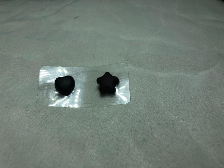 Strong%20Hijab%20Magnetic%20Pins%20No%20Snag%20Multi%20Use%20Hijab%20Magnets%20Professional%20Pinless%20Magnetic%20Hijab%20Pins%20-%20Image%209