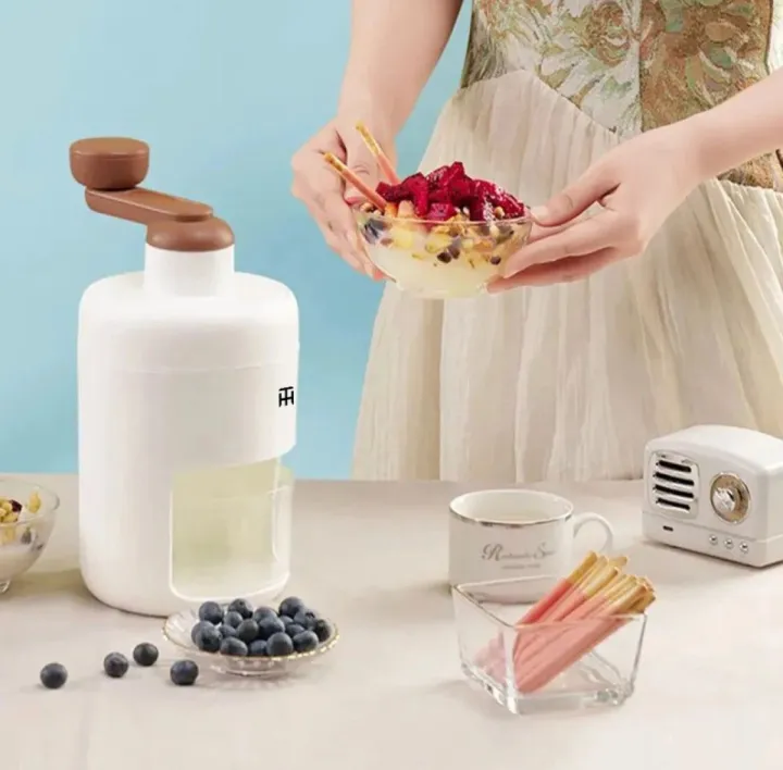 Manual%20Ice%20Shaver%20Household%20Small%20Ice%20Crusher%20Mini%20Shaved%20Ice%20Milkshake%20Machine%20Portable%20Hand-cranked%20Smoothie%20Machin%20-%20Image%203