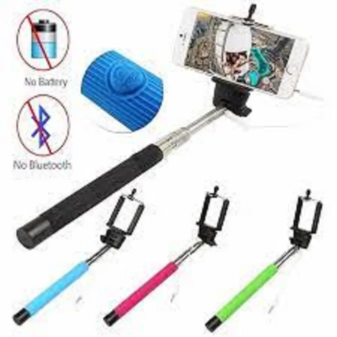 Selfie%20Stick%20For%20Smartphones%20&%20Digital%20Cameras%20-%20Image%203
