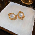 ES S Needle Mid-Ancient Pleated Flower Pearl Hearth-Shaped Earrings Retro Elegant High-Grade Ear Studs Niche Earrings Popular On Web Women. 