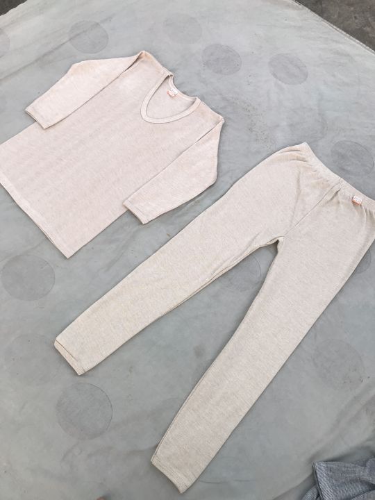 Women%E2%80%99s%20Merino%20Wool%20Thermal%20Body%20Warmer%20Suit%20%E2%80%93%20Soft,%20Stretchable%20&%20Stylish!%20-%20Image%205