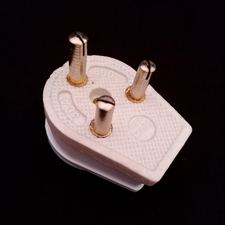 3%20Pin%20Plug%20and%202%20Pin%20Socket%2030%20Amp%20500V%20High%20Quality%20Power%20Plug%20Shoe%20AC%20-%20Image%203