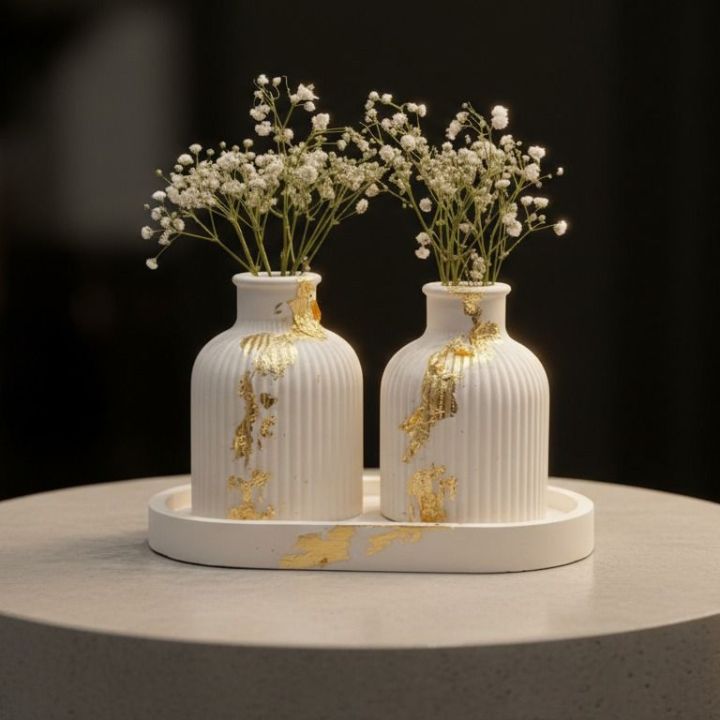 Modern%20Home%20Decoration%20Items%20for%20Living%20Room%20-%20Aesthetic%20Tray%20and%20Vase%20Set%20for%20Room%20Decor%20-%20Luxury%20Center%20Table%20Decoration%20Pieces%20-%20Premium%203-Piece%20Stone-Finish%20Vanity%20Decor%20Set%20-%20Image%204