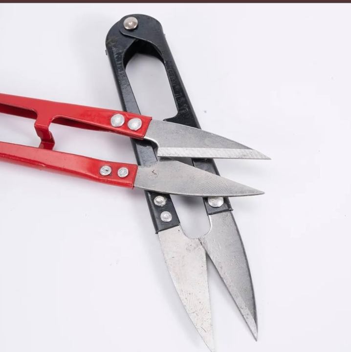 2%20Pcs%20Medium%20Multicolor%20Stainless%20Steel%20U-Shape%20Cloth%20Yarn%20Thread%20Snipper%20Cutter%20for%20Sewing,%20Knitting,%20and%20Crafting%20-%20Image%202