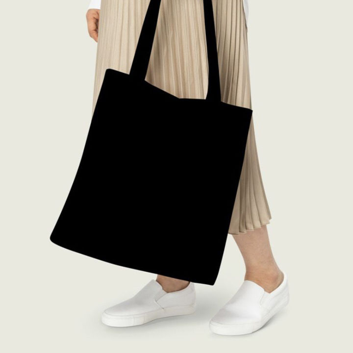 Minimal%20Tote%20Bags%20Black%20and%20Beige%20Color%20For%20Daily%20Use%20-%20Image%204