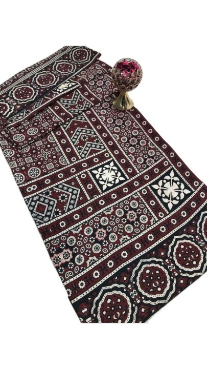 Multani%20Saraiki%20-%20Sindhi%20Ajrak%20Shawl%20-%20Image%202