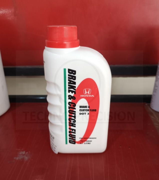 GENUINE%20HONDA%20BRAKE%20&%20CLUTCH%20FLUID%20DOT%203%20(500ML)%20Made%20in%20Japan%20-%20Image%202