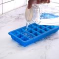 ZF Easy Push Pop out Square Silicon Ice Cubes Tray 15 Cubes WITH LID. 