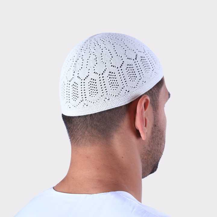 Pack of 1 Knitted prayer cap -	Namaz cap for men-Pakistani prayer cap
