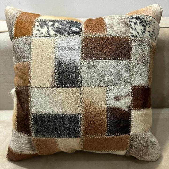 Real%20Cowhide%20Leather%20Pillows%20Cushion%20Covers%20for%20Home%20Decor%2015%E2%80%9Dx15%E2%80%9D%20%7C%20Cowhide%20Hair%20on%20Room%20Decoration%20Items%20%7C%20%20Cushions%20Cover%20for%20Home%20Decoration%20and%20Couple%20Gift%20-%20Image%202