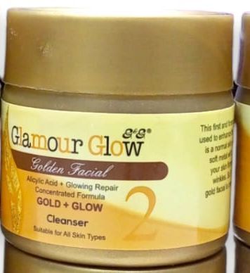 Glamour%20Glow%2024K%20Gold%20Whitening%20and%20Glowing%20Facial%20Kit%20-%20Image%203