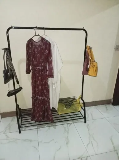 Best%20Quality%20Cloth%20hanging%20stand/%20Double%20Shoes%20Rack%20Stand%20/%20Garments%20Stand/%20Purse%20and%20Accessories%20Hanging%20stand/%20Boutique%20Display%20stand%20rack%20for%20your%20Home%20and%20Garments%20shop%20-%20Image%207