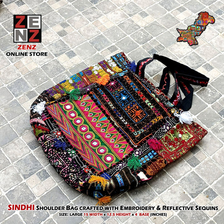 Pakistani%20%20SIndhi%20Traditional%20Cultural%20Wear%20Embroidered%20Hand%20Shoulder%20Bag%20Purse%20Multicolour%20Embroidery%20%20ZENZ%20Handmade%20Patchwork%20Ajrak%20Tote%20-%20Image%204