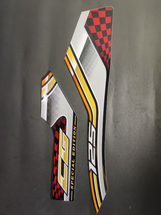 Honda%20CG125%202026%20Stickers%20%7C%20Silver%20Edition%20%20(Red%20&%20Black)%20%7C%20Complete%20Tank%20&%20Side%20Cover%20Set%20%7C%20New%20Model%20Design%20-%20Image%205