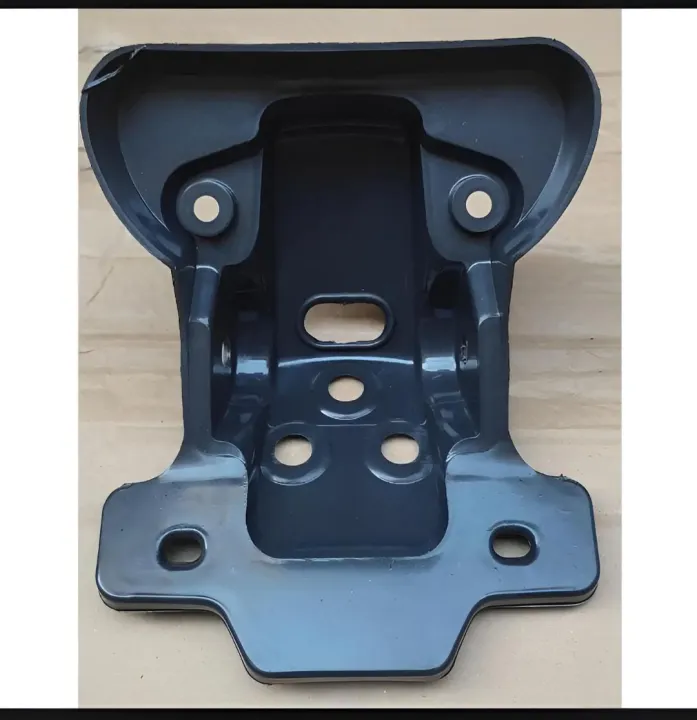 (Pack%20of%206)%20plastic%20Mudguards,%20chain%20cover%20and%20enjine%20cover(magnet%20tapa)%204%20mini%20size%20indicator%20and%20break%20bracket%20for%2070cc%20-%20Image%205