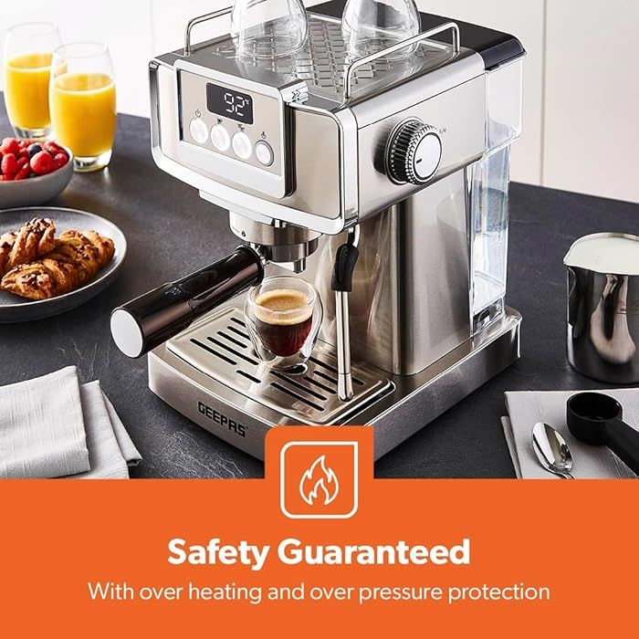 Geepas%20GCM41520%2020Bar%20Power%20Cappuccino%20Maker.%20With%20a%20powerful%201140%20watt%20motor%20and%2020%20bar%20power%20pressure,2-year%20warranty%20Visit%20the%20Geepas%20Store%20-%20Image%205