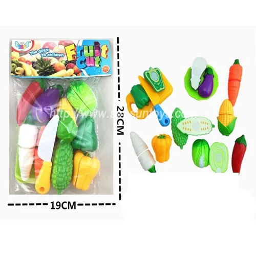 Realistic%20Sliceable%20Fruit%20and%20Vegetables%20Cutting%20Play%20Toy%20Set%20with%20Velcro%20-%20Image%203