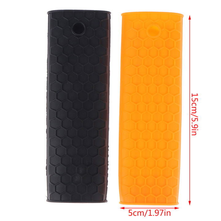 Silicone%20Pot%20Pan%20Handle%20Holder%20Sleeve%20Cover%20Grip%20Hot%20Sleeve%20Kitchen%20Utensil%20Fengshi%20-%20Image%202