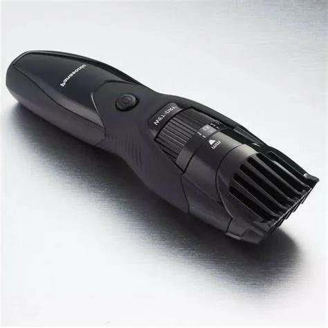 Panasonic%20Cordless%20Men's%20Beard%20Trimmer%20Washable%20-%20ER-GB42%20-%20Image%203