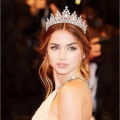 2023 new wedding hair tiara Crystal Bridal Tiara crown silver color diadm veil tiaras wedding hair headpieces head jewelry gift. 