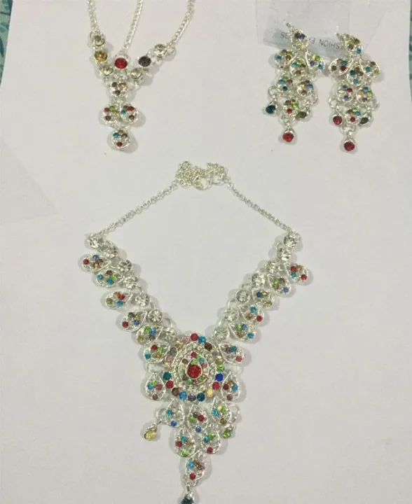 Zircon%20Set%20With%20Matha%20Pati%20For%20Women%20-%20Image%203