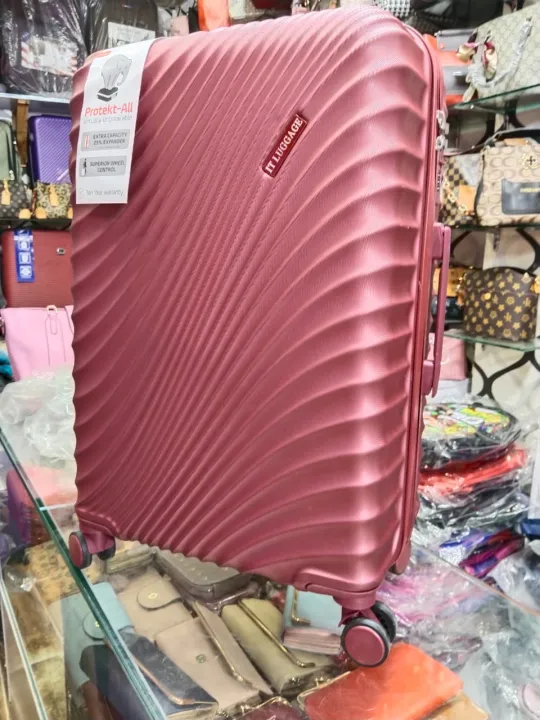 it%20luggage%20Resonating%20Hardsided%20Suitcase%20%20Travel%20Bag%20%7C%208%20Wheel%20Trolley%20%7C%2016-2630A-08%20%7C%20Blue%20Fog-Set%20of%203-%20Large,%20Medium,%20Cabin-%2080%20cm,70%20cm,%2054%20cm%20-%20Image%206