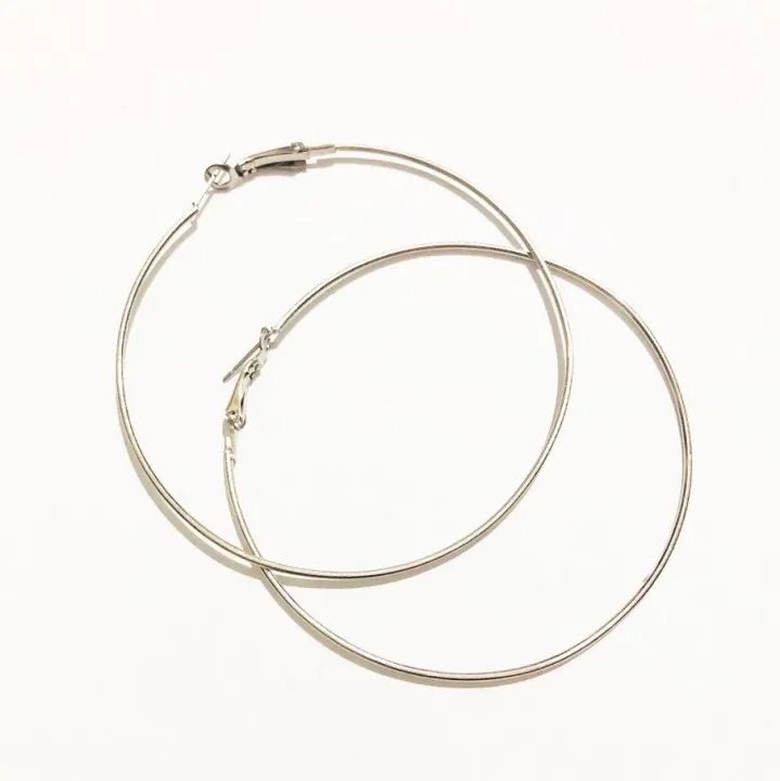 70%20MM%20Diameter%20LARGE%20Metal%20Smooth%20Big%20Large%20Hoop%20Earrings%20Round%20Circle%20Earring%20Jewelry%20for%20Women%20-%20Image%203