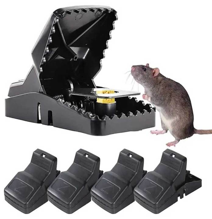 Pack%20of%202%20Reusable%20Plastic%20Mouse%20Catcher,%20Quick%20and%20Effective%20Mouse%20Snap%20Trap%20-%20Image%204