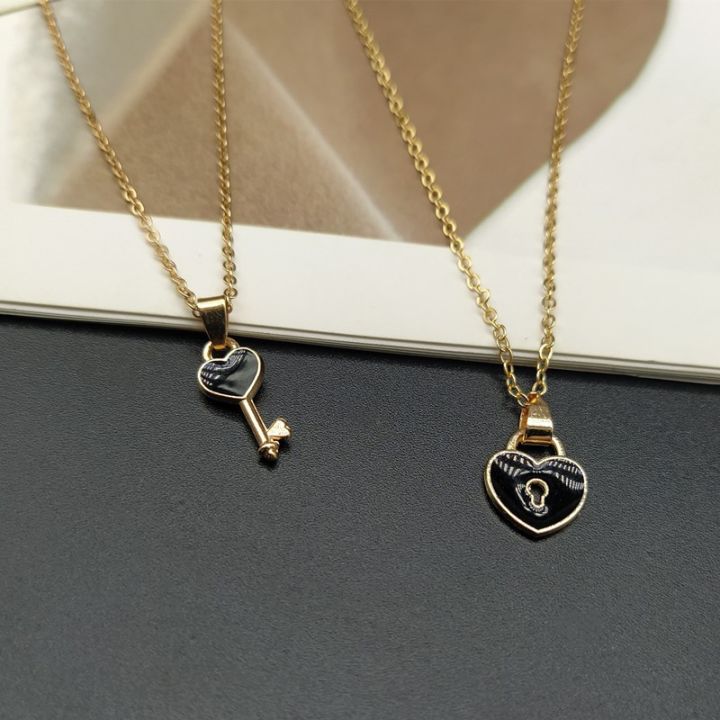 Black%202pcs%20Korean%20Jewellery%20Fashion%20Love%20Key%20Lock%20Couple%20Necklace%20for%20Girls%20Stylish%20-%20Heart%20Shaped%20Key%20Lock%202PCS%20Set%20Jewellery%20For%20Girls%20For%20Girl%20-%20Image%204