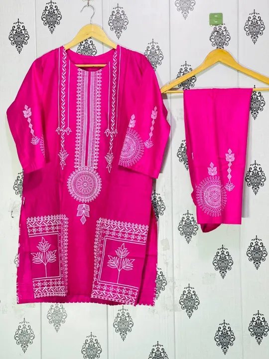 New%20stylish%20collection%203D%20printed%20stitched%202pc%20suit%20for%20girls%20and%20women.%20-%20Image%207
