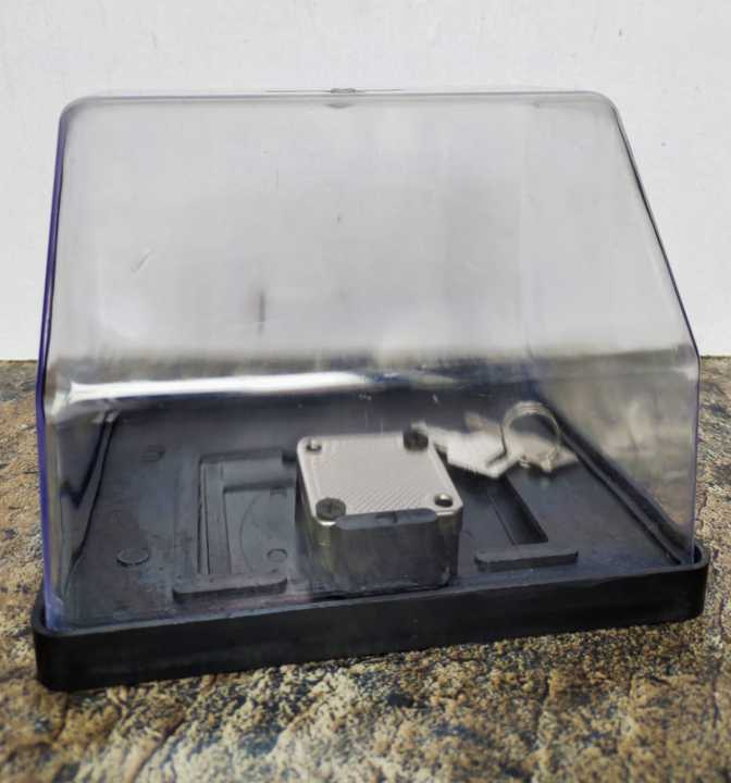 Donation%20Box/Chanda%20Box%20acrylic%20Box%20dai%20cdanda%20box%20-%20Image%204