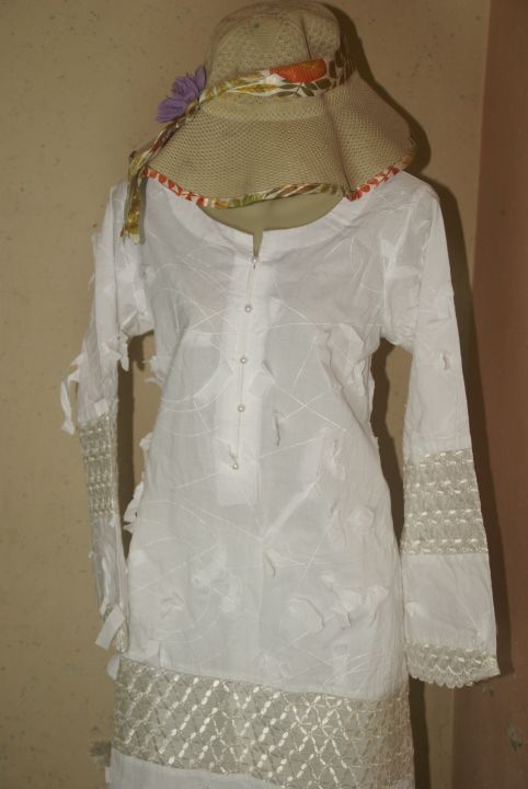 White%20Stylish%20embroidery%20%20Chicken%20cotton%20-%20Image%204